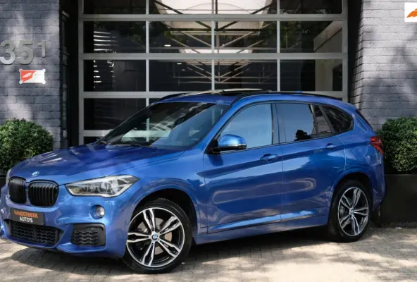 SDrive20i High Executive M-Sport ACC| HUD|PANO|H/K|1E EIG|VOL!
