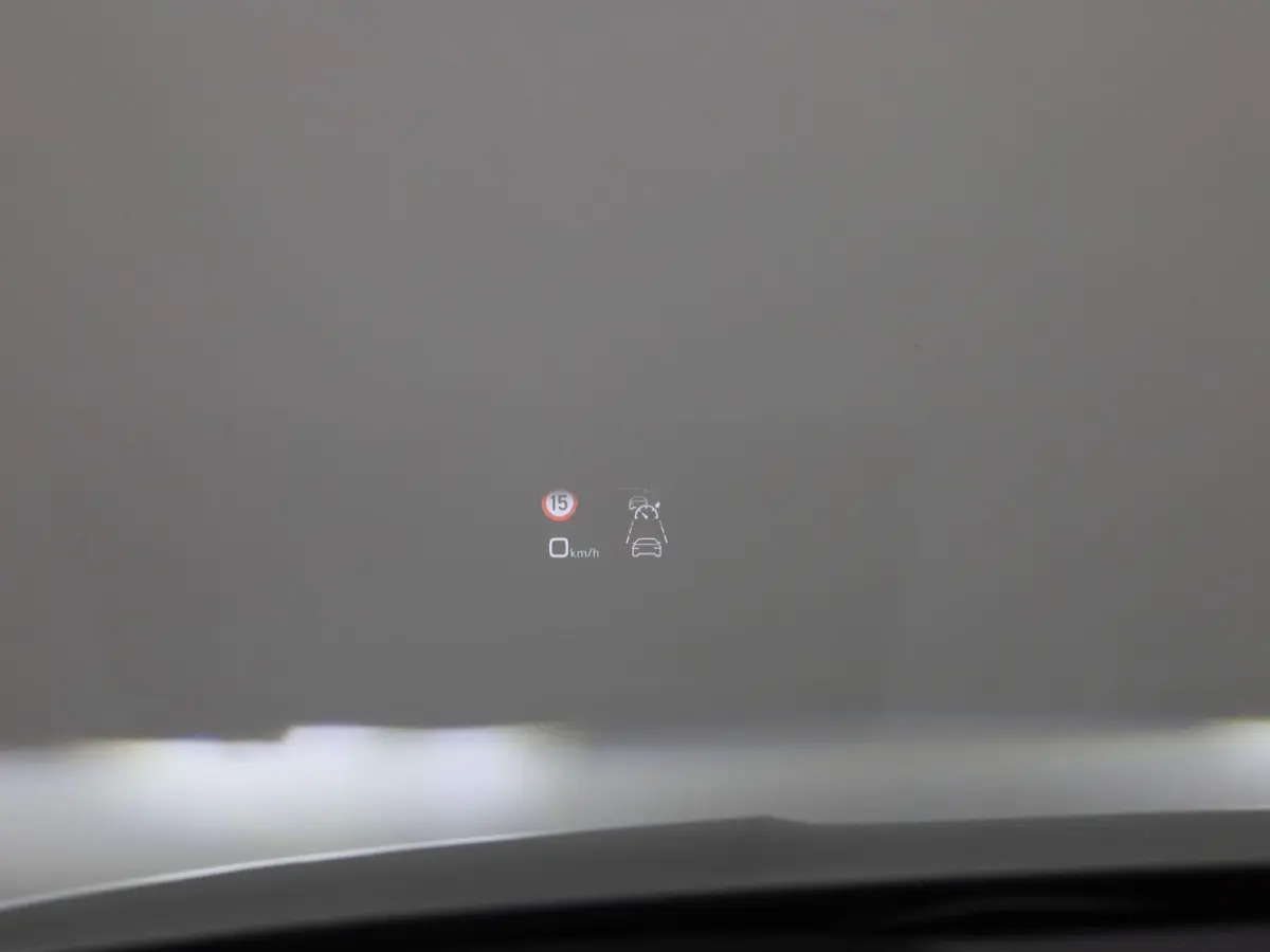 40 TFSI e Advanced edition | Adaptive cruise control | Dodehoekdetectie | 360 graden camera | Stoelverwarming | Sonos | Smartphone interface | Climate control | Navigatie | Head-up display |