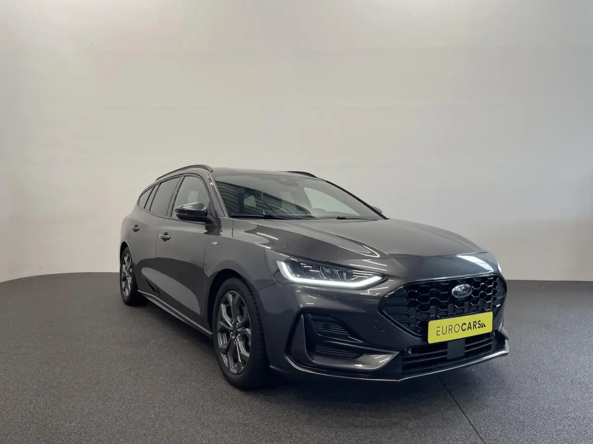 1.0 EcoBoost Hybrid 155 pk ST Line Aut. LED Winterpakket PDC VA+Camera Carplay Navi Adaptive Cruise Control Privacy Glass