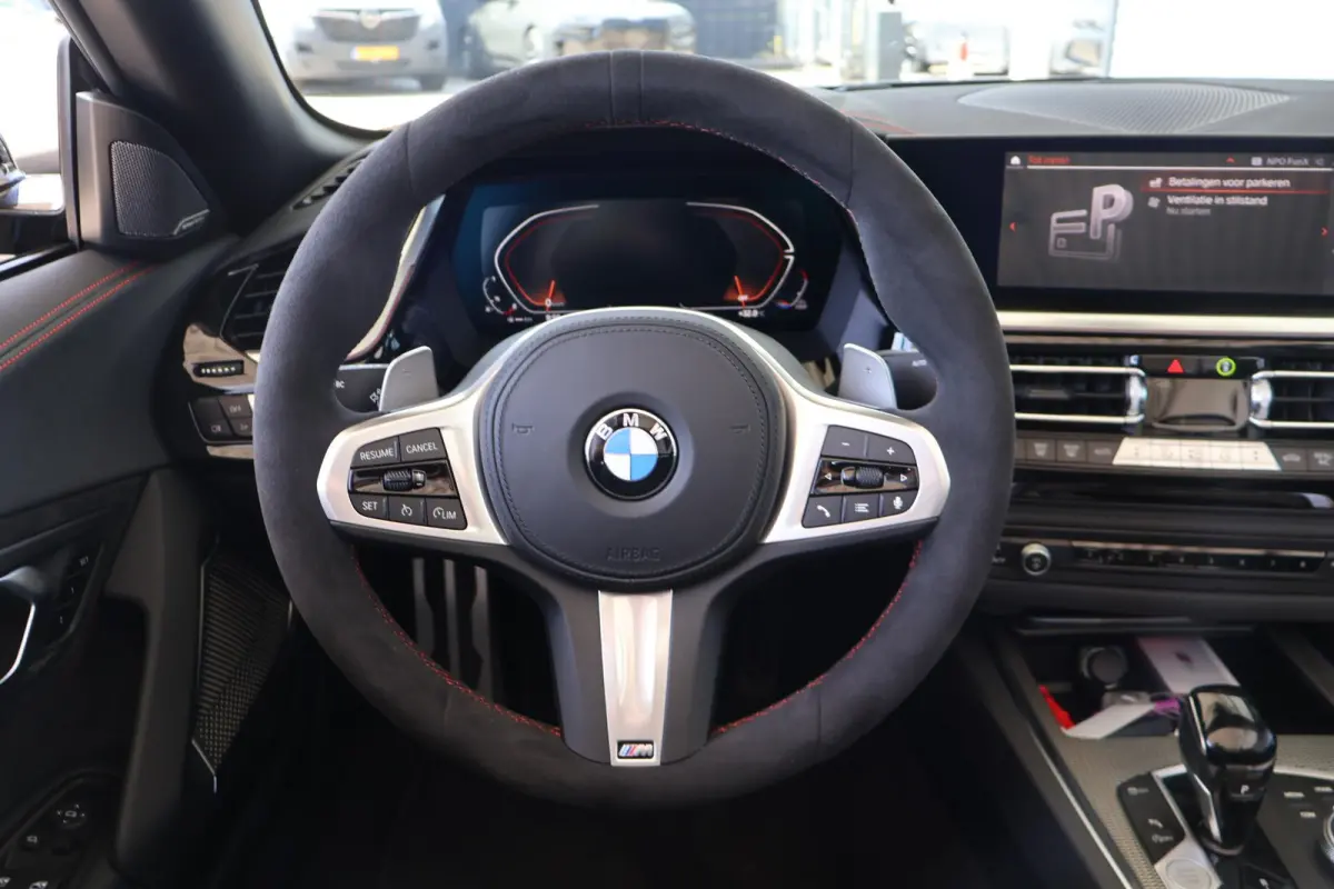 sDrive30i | Final Edition | M Sport | Harman Kardon | Stoelen-Pakket