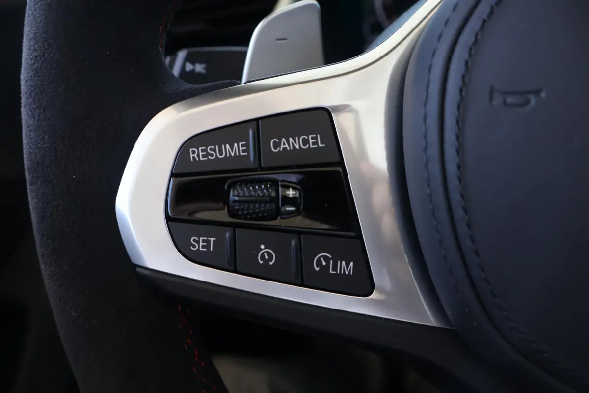 sDrive30i | Final Edition | M Sport | Harman Kardon | Stoelen-Pakket