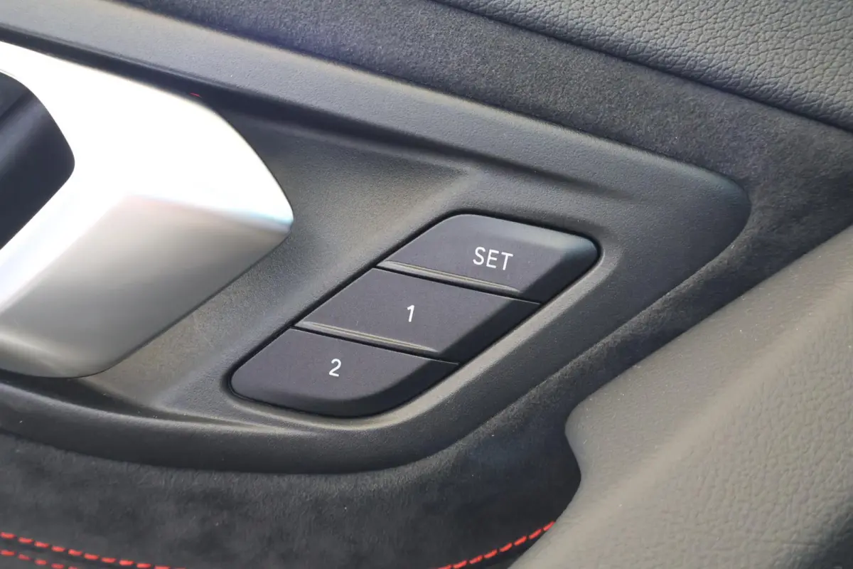 sDrive30i | Final Edition | M Sport | Harman Kardon | Stoelen-Pakket