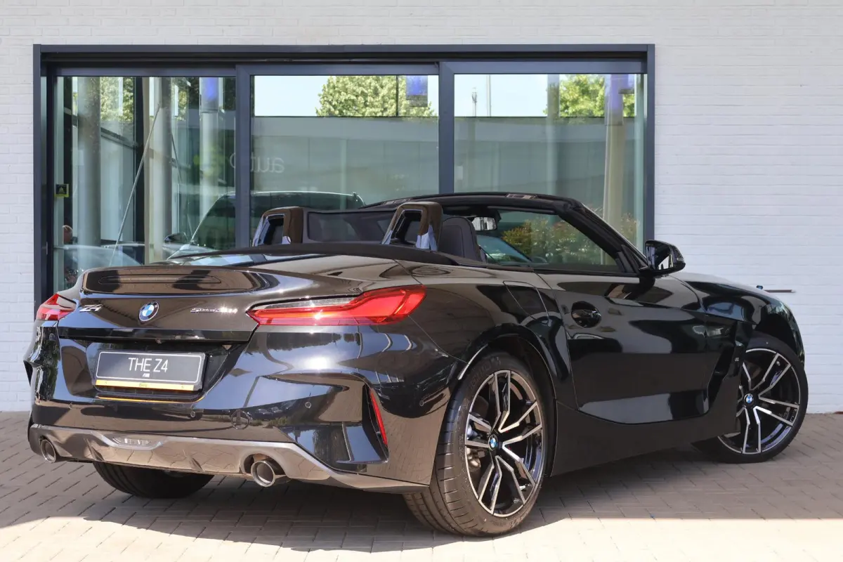 sDrive30i | Final Edition | M Sport | Harman Kardon | Stoelen-Pakket