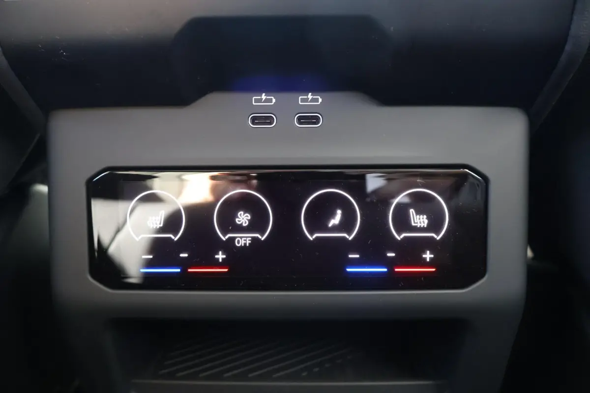 530e | M Sport Pro | Driving Assistant Plus | Bowers & Wilkins | Trekhaak | Innovation Pack | Glazen Panoramadak