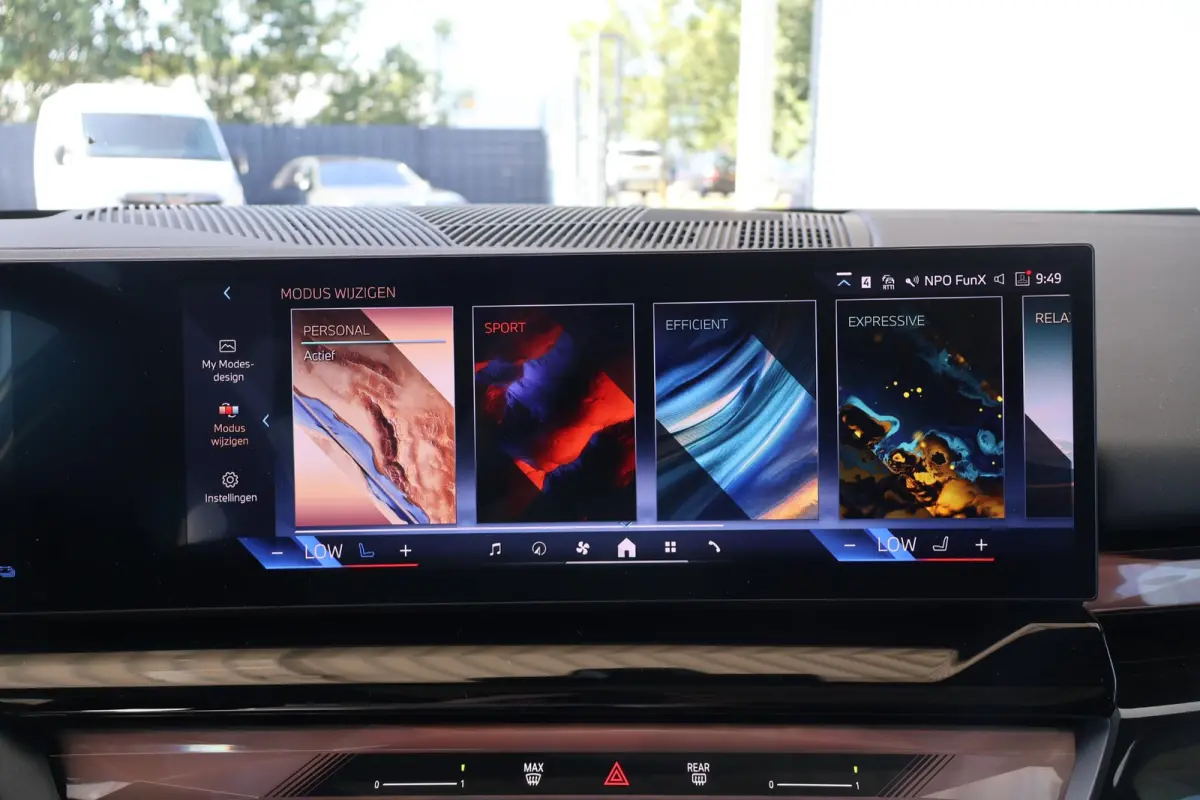 530e | M Sport Pro | Driving Assistant Plus | Bowers & Wilkins | Trekhaak | Innovation Pack | Glazen Panoramadak