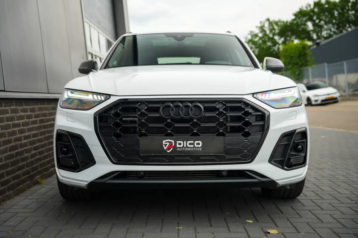 55 TFSI e 367 pk S-Edition / Pano-Dak/ Adaptive-Cruise/ Matrix-HD/ Keyless/ Massage/ B&O/ Virtual/ Luchtvering/ S-Stoelen/ 21''LMV