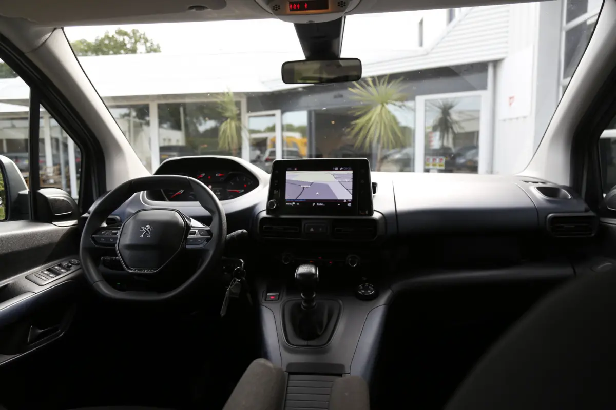1.2 Puretech GT-Line 5P.*Perfect Onderh.*Trekhaak/Apple Carplay-Android/Airco/Cruise-Control/Parkeersens.*