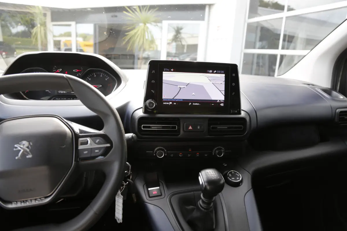 1.2 Puretech GT-Line 5P.*Perfect Onderh.*Trekhaak/Apple Carplay-Android/Airco/Cruise-Control/Parkeersens.*