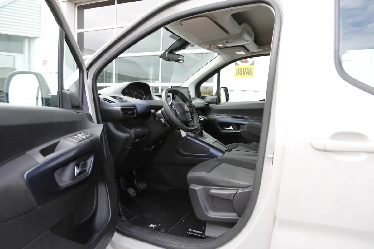 1.2 Puretech GT-Line 5P.*Perfect Onderh.*Trekhaak/Apple Carplay-Android/Airco/Cruise-Control/Parkeersens.*