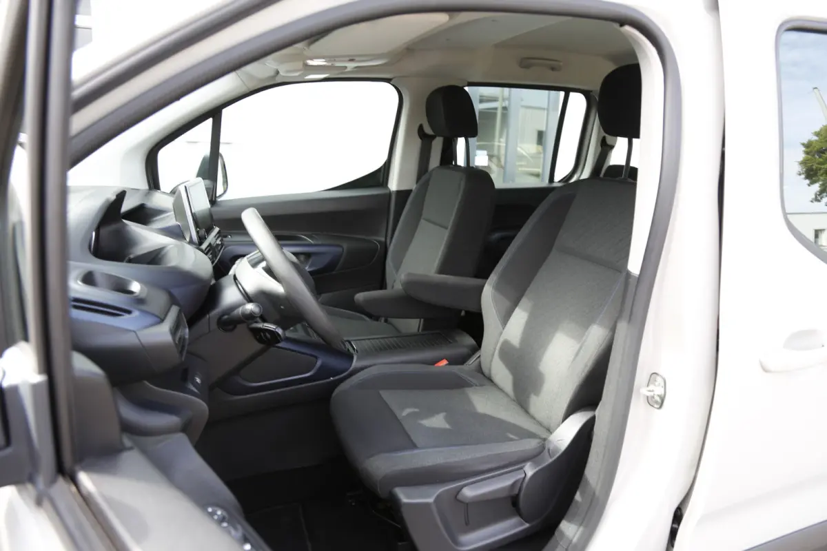 1.2 Puretech GT-Line 5P.*Perfect Onderh.*Trekhaak/Apple Carplay-Android/Airco/Cruise-Control/Parkeersens.*