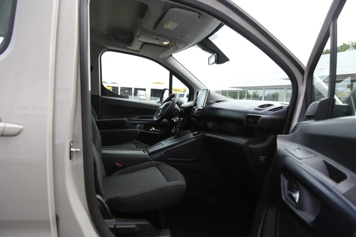 1.2 Puretech GT-Line 5P.*Perfect Onderh.*Trekhaak/Apple Carplay-Android/Airco/Cruise-Control/Parkeersens.*