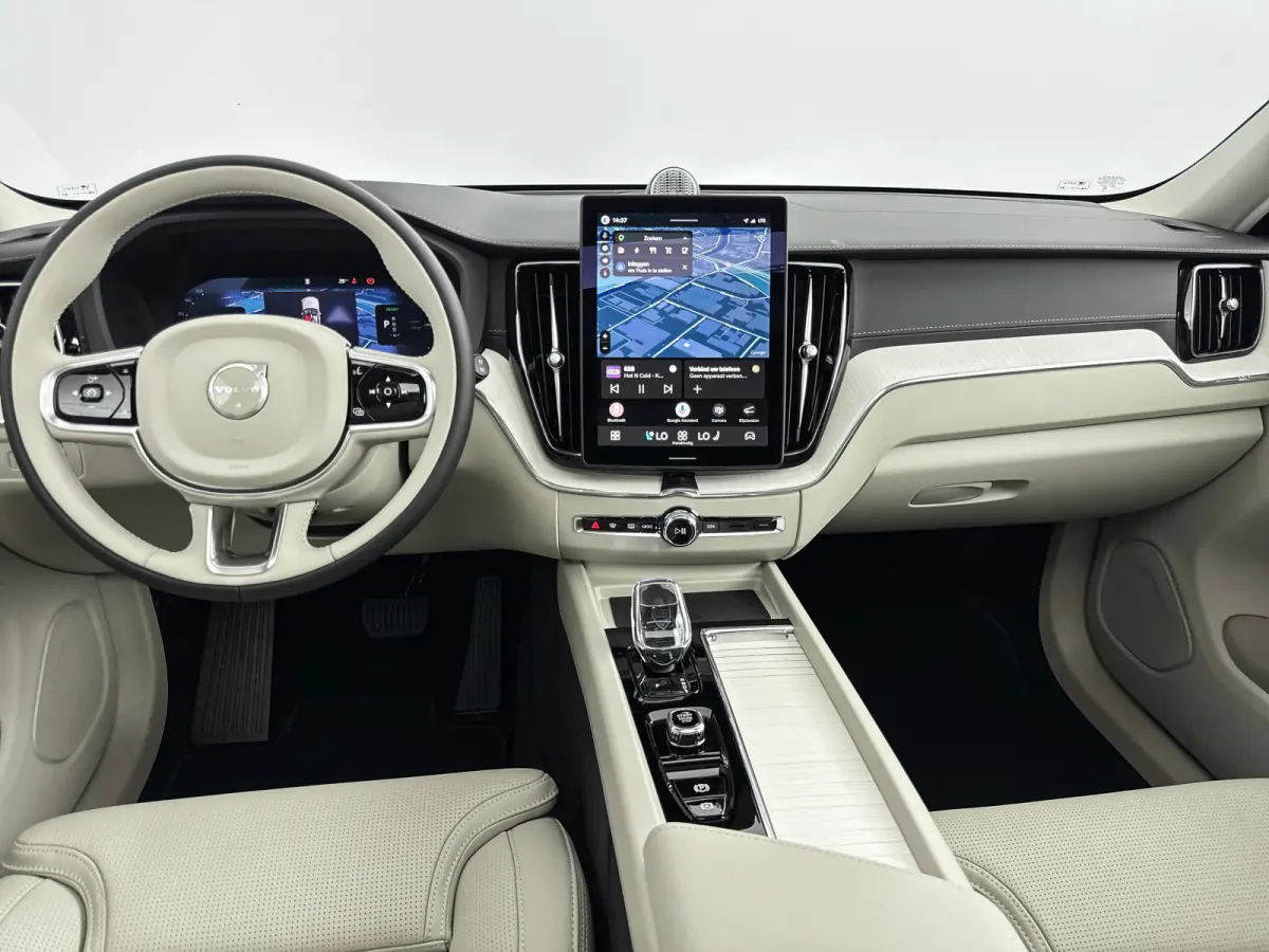 T8 Plug-in hybrid AWD Ultra Dark Exec. Ed. | 22" | Heico Diffusor | Getint & Gelamineerd Glas | Alarmklasse 3 | Black Edition Interieur | Luchtvering | Bowers & Wilkins | Geventileerd Nappa 