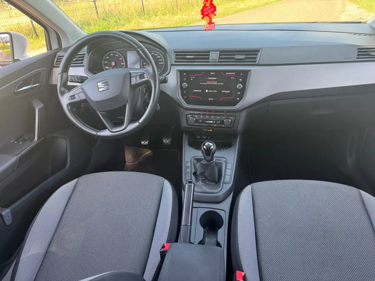 1.0 TSI 5-deurs Style Airco Carplay LED LM NAP