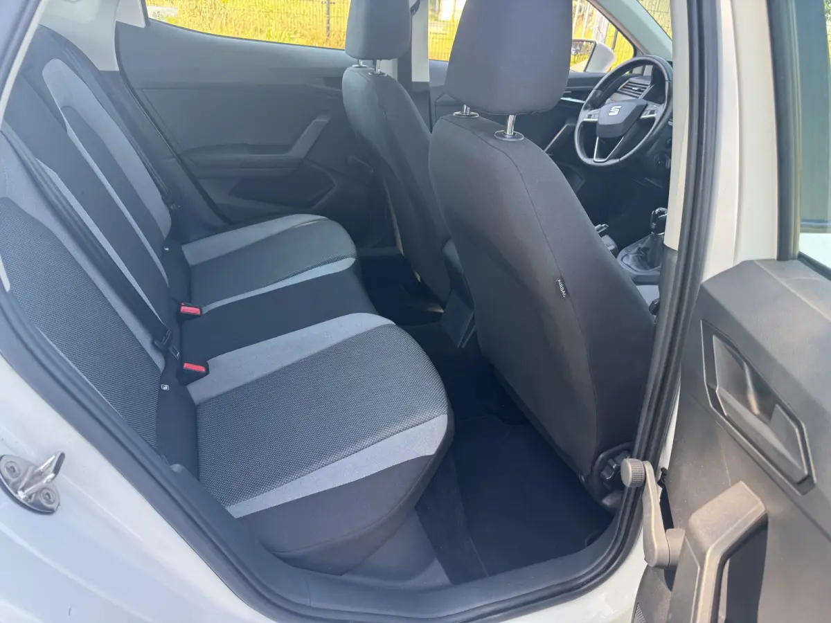 1.0 TSI 5-deurs Style Airco Carplay LED LM NAP