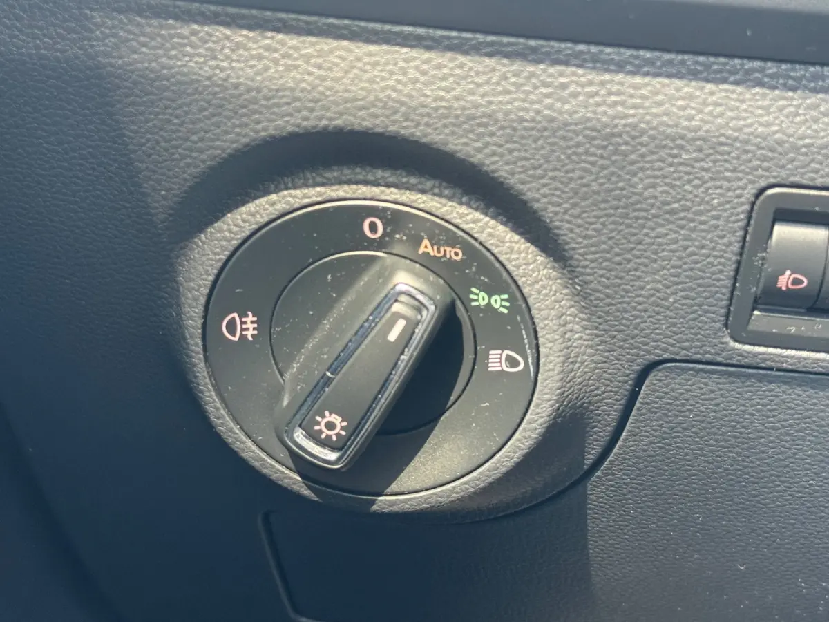 1.0 TSI 5-deurs Style Airco Carplay LED LM NAP