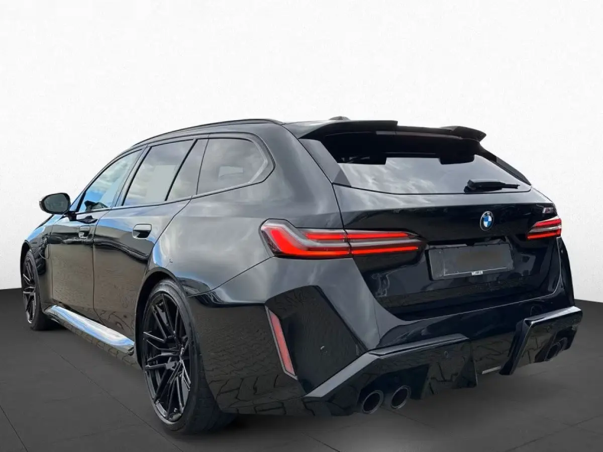 M5 ** M-DRIVER PACK (305 km/h), M-REM, PANO, TREKH, MERINO LEDER, 21 INCH LMV ** 1e EIG - UNFALLFREI - Ex BMW AG ** ** INFORMEER OOK NAAR ONZE AANTREKKELIJKE FINANCIAL-LEASE TARIEVEN **