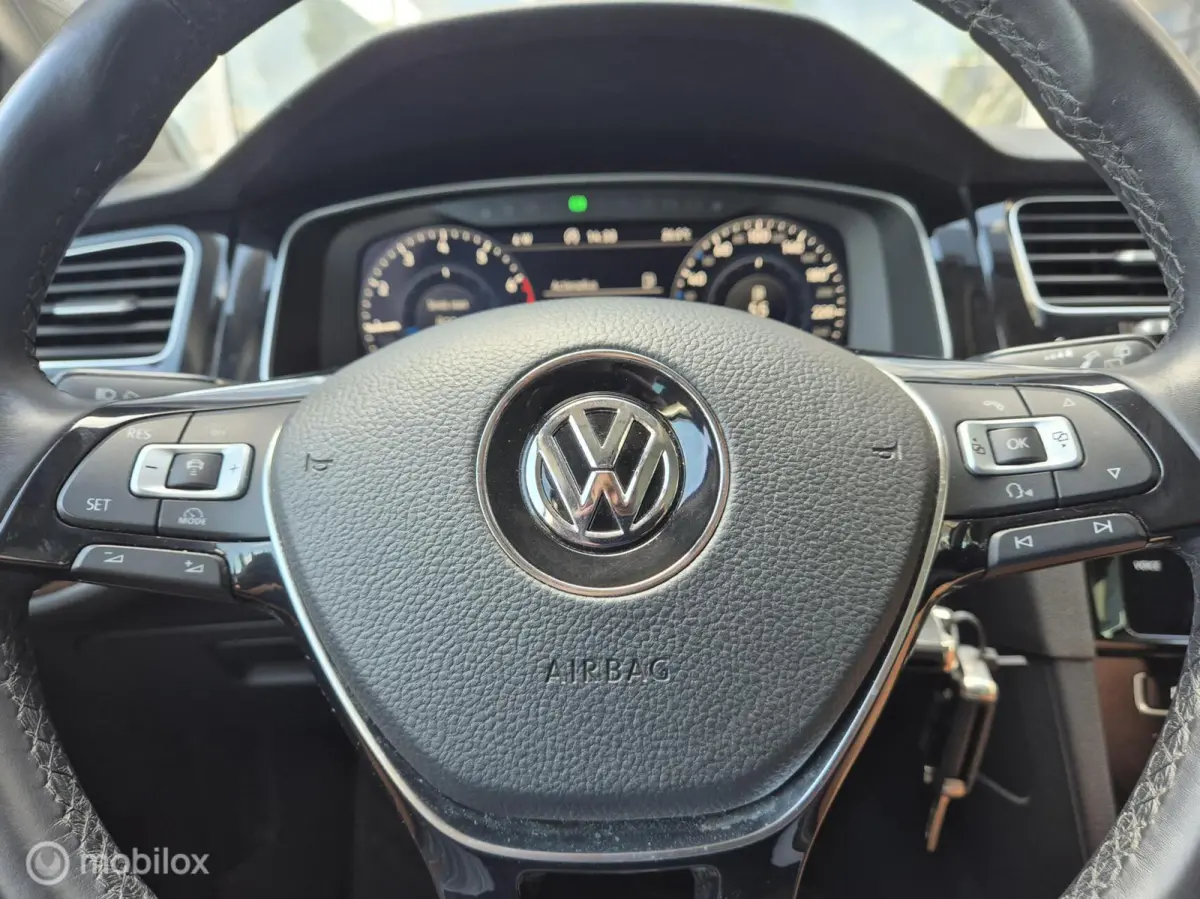 1.0 TSI Highline APPLE CARPLAY NAVI LED NAP
