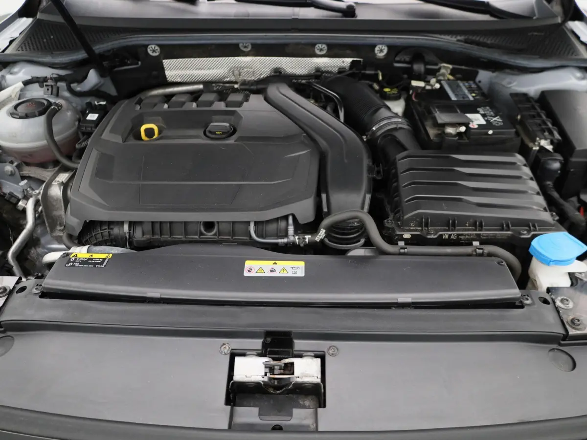 1.5 TSI Business 150 PK | Automaat | Climate Control | Navigatie | Adaptieve Cruise Control | Lane Assist | Achteruitrijcamera | Parkeersensoren | Elektrische achterklep | Digitale cockpit |