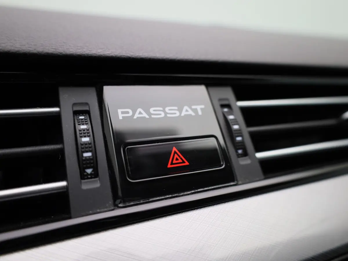 1.5 TSI Business 150 PK | Automaat | Climate Control | Navigatie | Adaptieve Cruise Control | Lane Assist | Achteruitrijcamera | Parkeersensoren | Elektrische achterklep | Digitale cockpit |