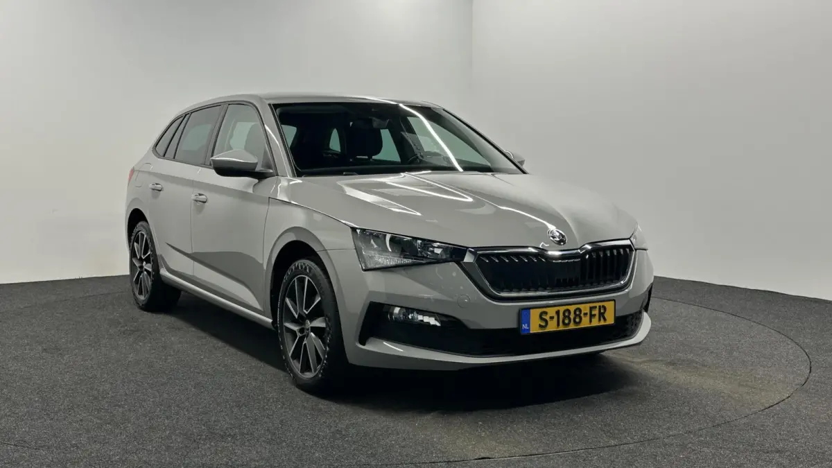 1.0 TSI Ambition CARPLAY DAB LM CRUISE.