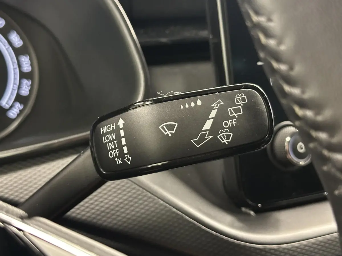1.0 TSI Ambition CARPLAY DAB LM CRUISE.