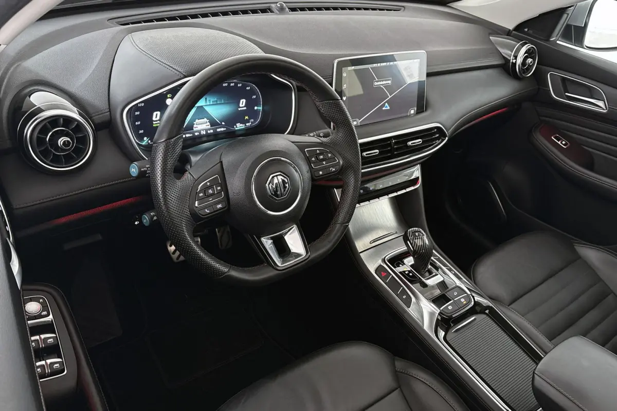 1.5 TGDI Luxury SOH 98% Panoramadak Leder Keyless NL Auto