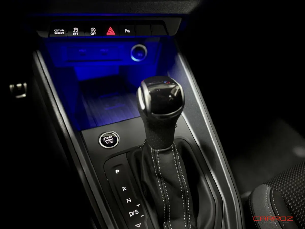 40 TFSI 207 Pk 3x S Line ACC CarPlay Ambiance Navi