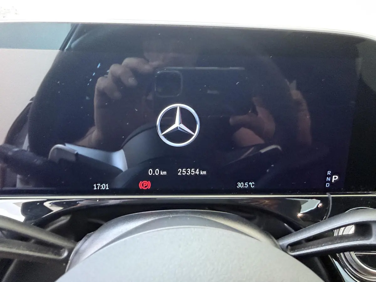 AMG 53 4MATIC+ Night Edition / Opaalwit Magno/ Panoramadak/ SUPERSCREEN/ Dynamic Plus/ Night 1+2/ Perf. Stoelen/ El. Trekhaak/ UNIEK!