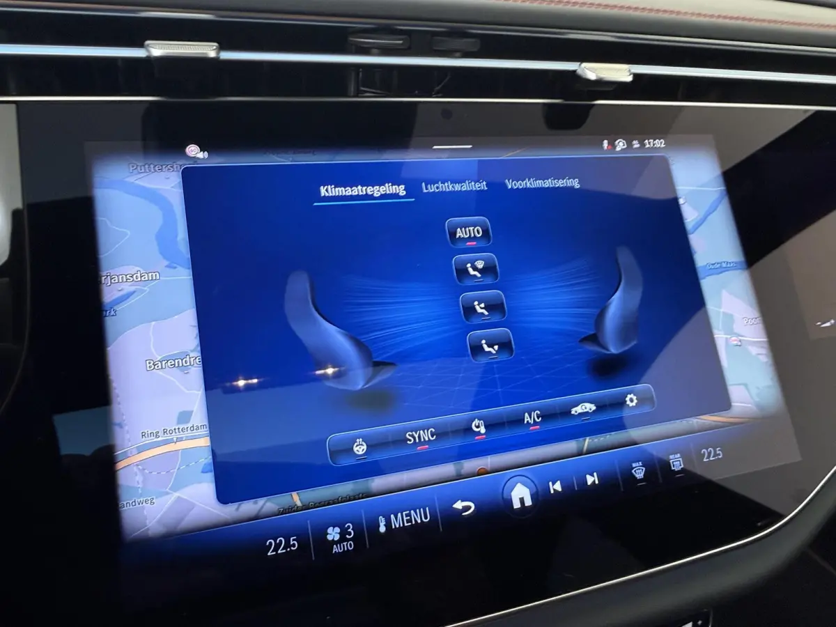 AMG 53 4MATIC+ Night Edition / Opaalwit Magno/ Panoramadak/ SUPERSCREEN/ Dynamic Plus/ Night 1+2/ Perf. Stoelen/ El. Trekhaak/ UNIEK!