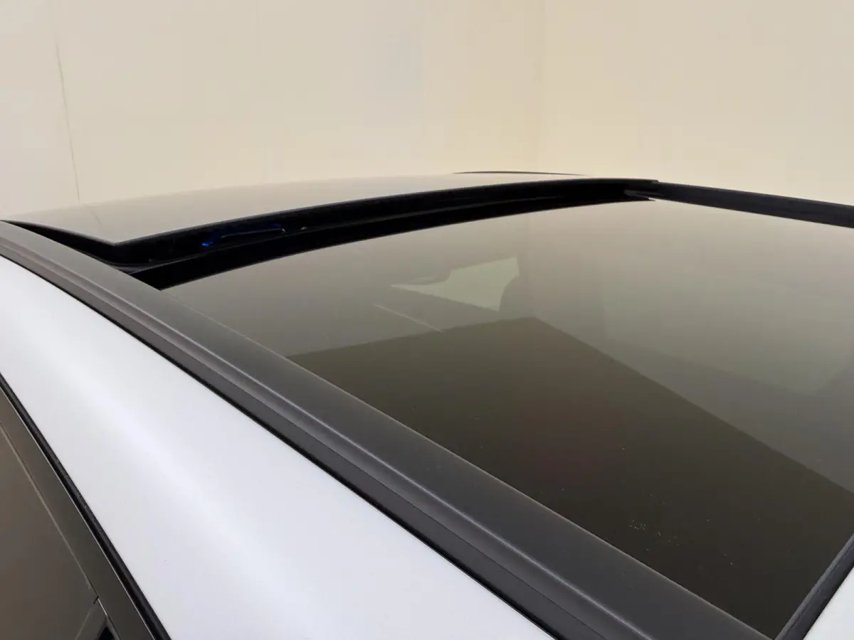 AMG 53 4MATIC+ Night Edition / Opaalwit Magno/ Panoramadak/ SUPERSCREEN/ Dynamic Plus/ Night 1+2/ Perf. Stoelen/ El. Trekhaak/ UNIEK!