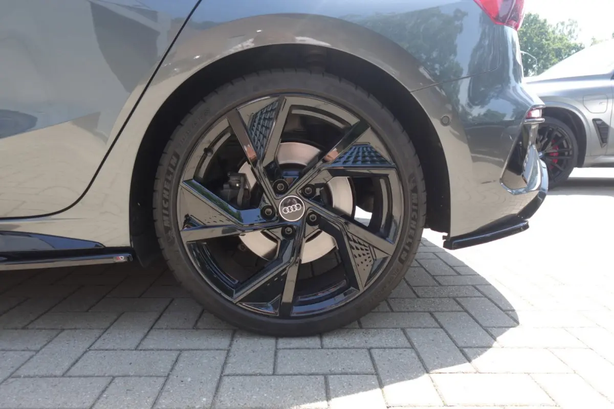 2.0 TFSI S3 quattro PANO KEYLESS MASSAGE