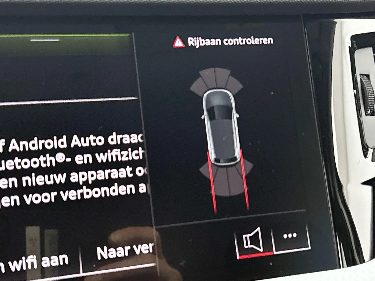 25 TFSI Advanced edition 17" LM Velgen | Apple carplay | Parkeersensoren | Virtual cockpit | Airco