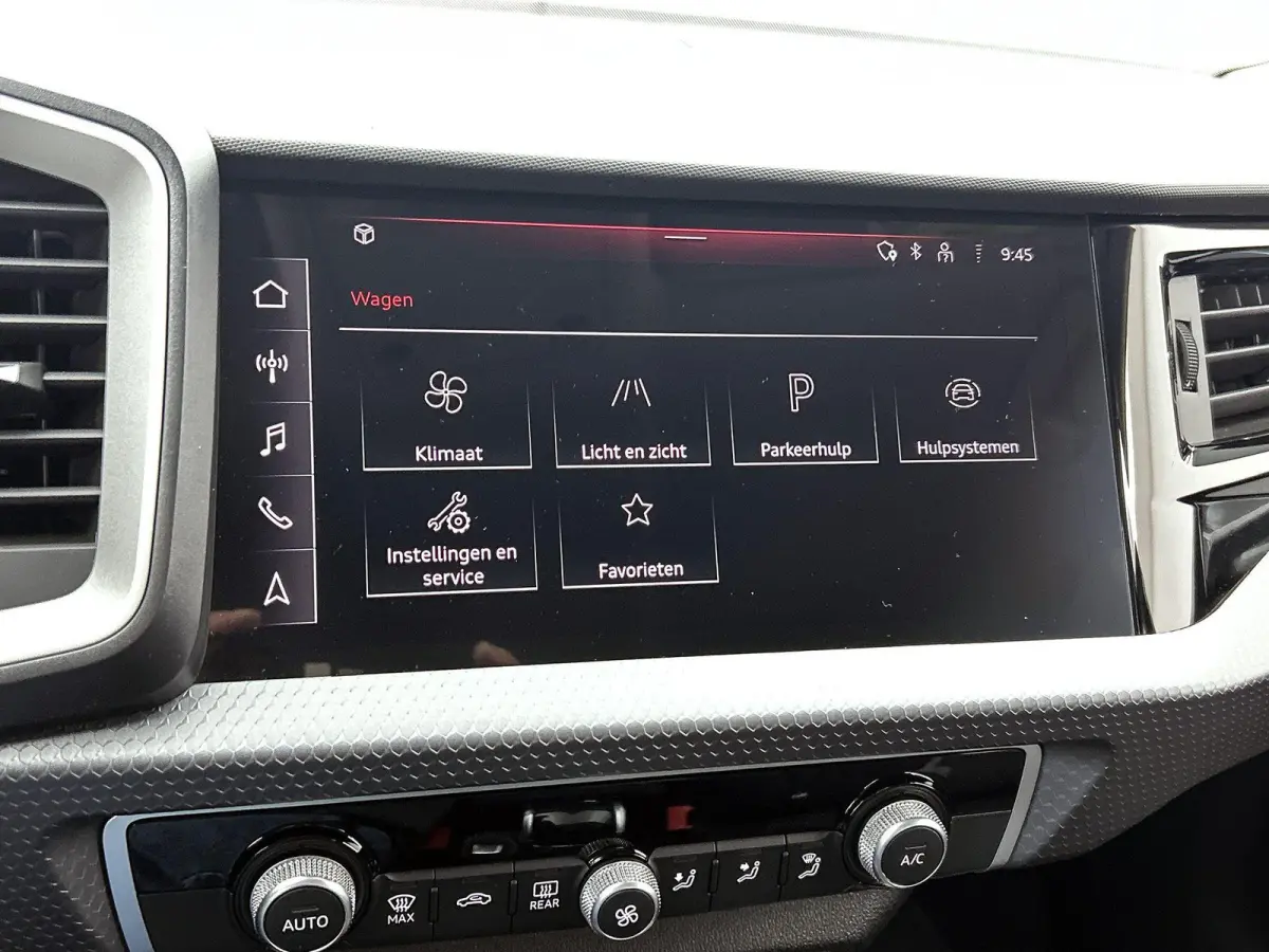 25 TFSI Advanced edition 17" LM Velgen | Apple carplay | Parkeersensoren | Virtual cockpit | Airco