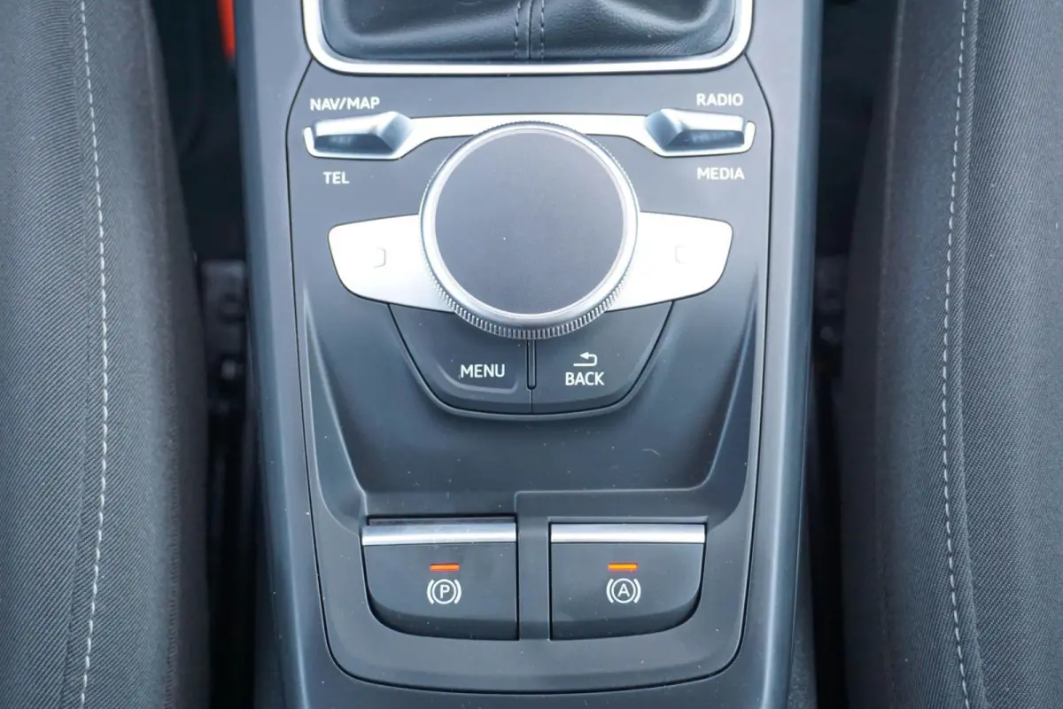 30 TFSI 110pk Business Edition | Apple Carplay/Android Auto | Navigatie | LED Koplampen