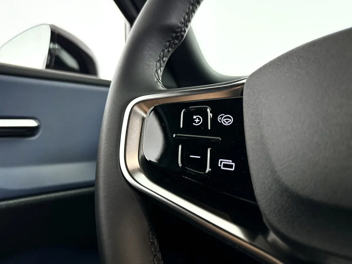 Single Motor Extended Range Plus 69 kWh | Parkeercamera | Harman Kardon | Stoel- en Stuurverwarming
