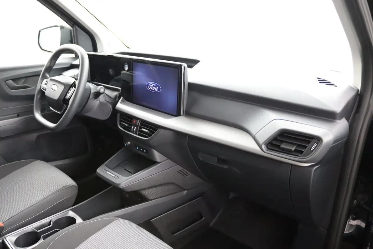 Limited 44 kWh | Trekhaak | CarPlay/Android Auto | LED | Schuifdeur | Airconditioning