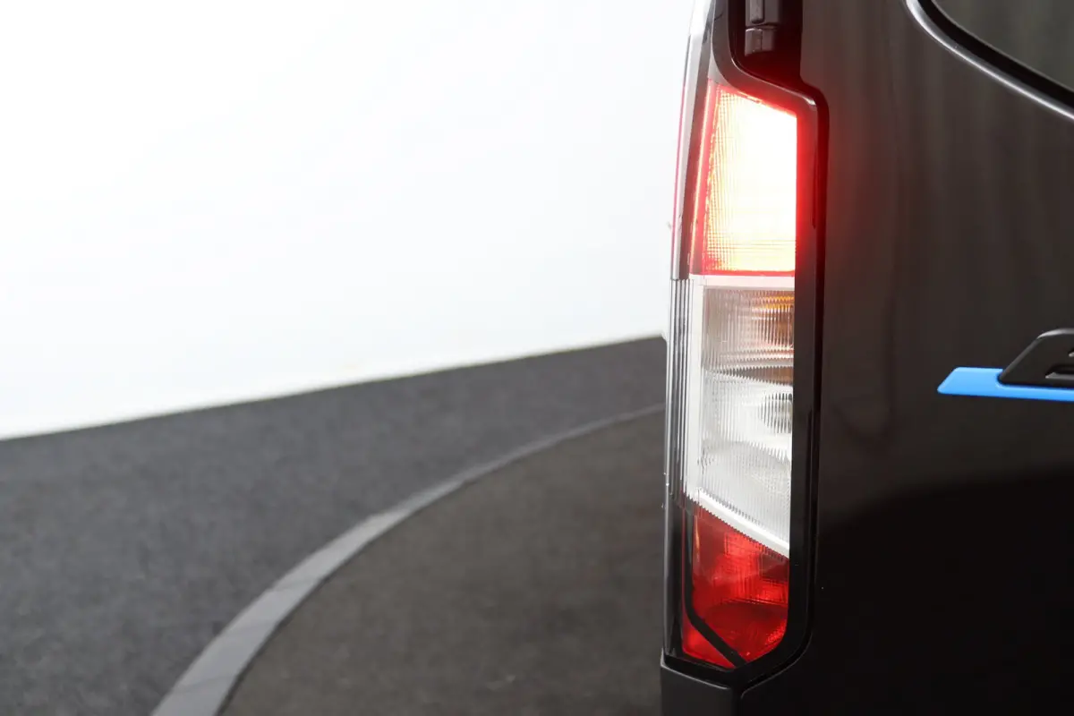 Limited 44 kWh | Trekhaak | CarPlay/Android Auto | LED | Schuifdeur | Airconditioning