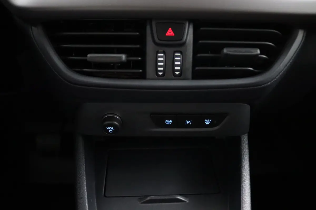 Limited 44 kWh | Trekhaak | CarPlay/Android Auto | LED | Schuifdeur | Airconditioning