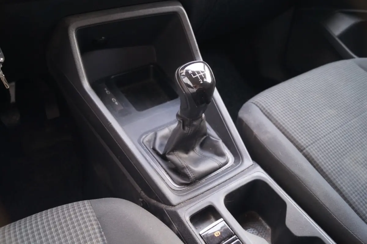 2.0 TDI Comfort -AIRCO-PDC-CRUISE-CARPLAY-