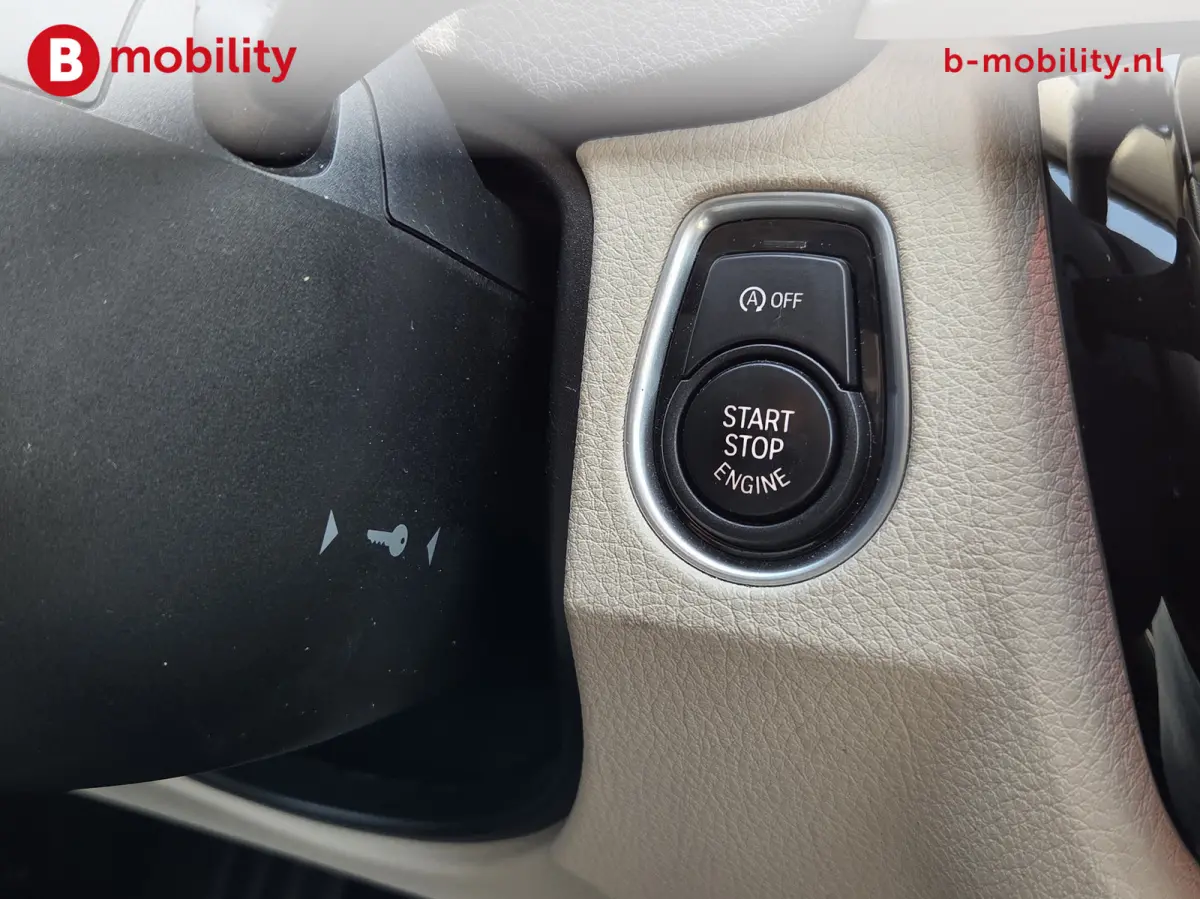 320i Executive Sportline Automaat Apple CarPlay NL Auto! | Sportstoelen | Navigatie | Cruise Control | PDC