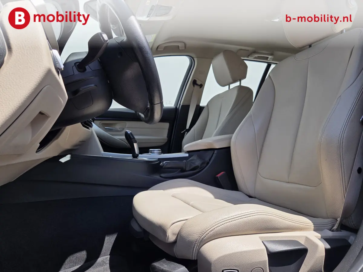 320i Executive Sportline Automaat Apple CarPlay NL Auto! | Sportstoelen | Navigatie | Cruise Control | PDC