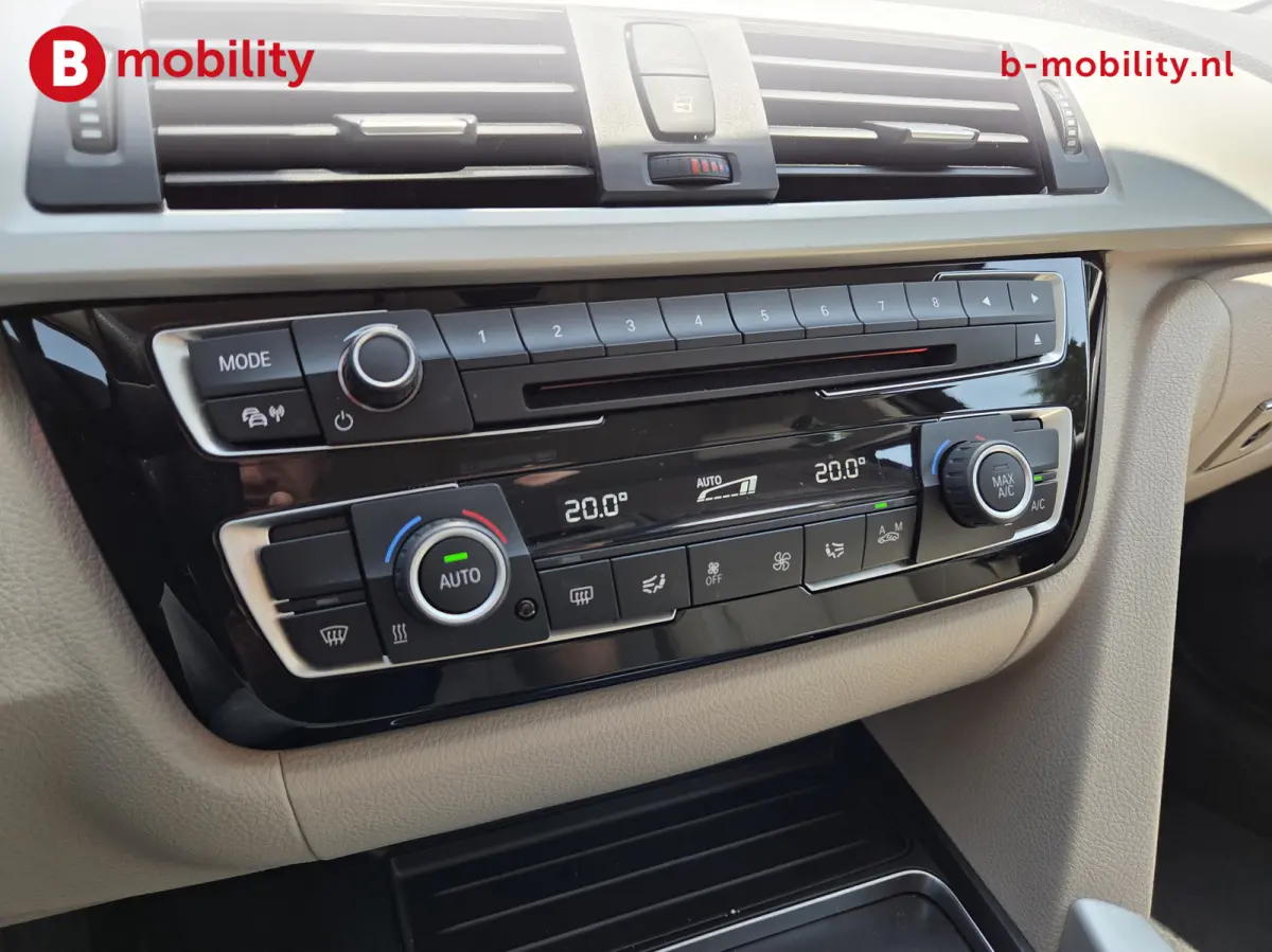 320i Executive Sportline Automaat Apple CarPlay NL Auto! | Sportstoelen | Navigatie | Cruise Control | PDC