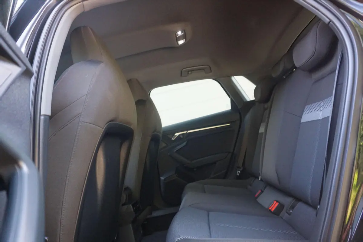 30 TFSI 110pk S-tronic Advanced Edition | Smartphone Interface | Lichtpakket | Navigatie | PDC | Cruise Control