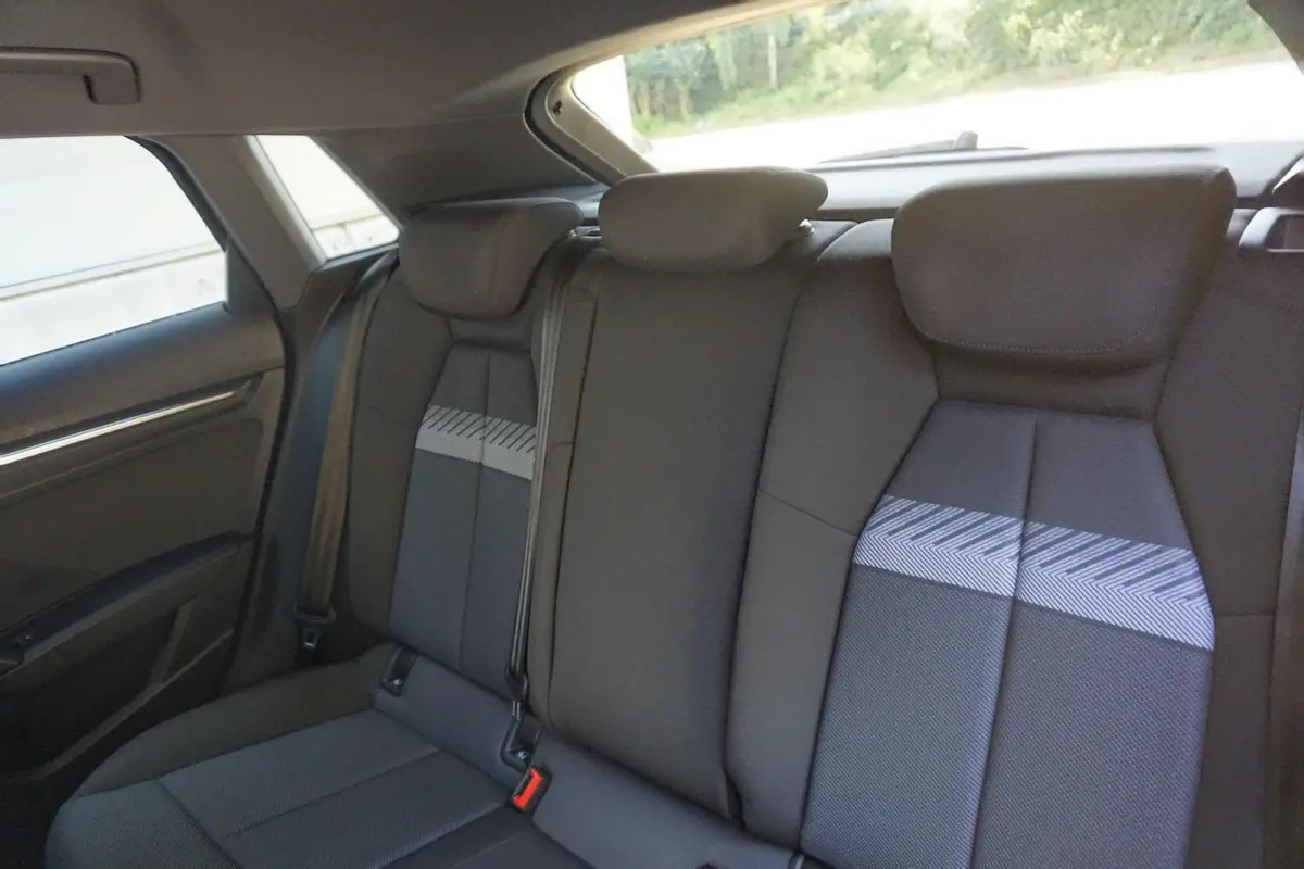 30 TFSI 110pk S-tronic Advanced Edition | Smartphone Interface | Lichtpakket | Navigatie | PDC | Cruise Control