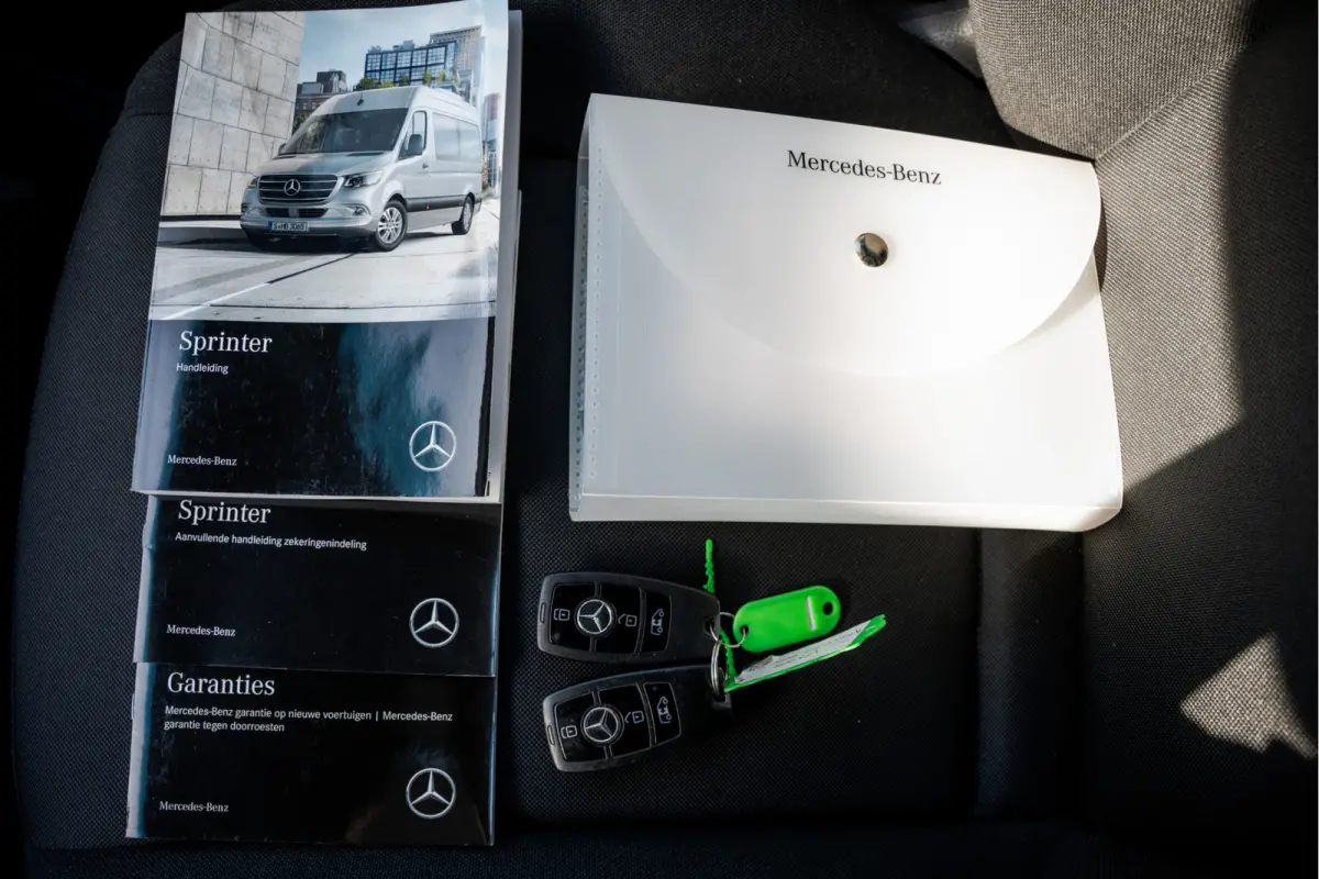 311 CDI RWD L2H2 | Volledig Ingericht | Mbux | Camera | Carplay | Climatronic
