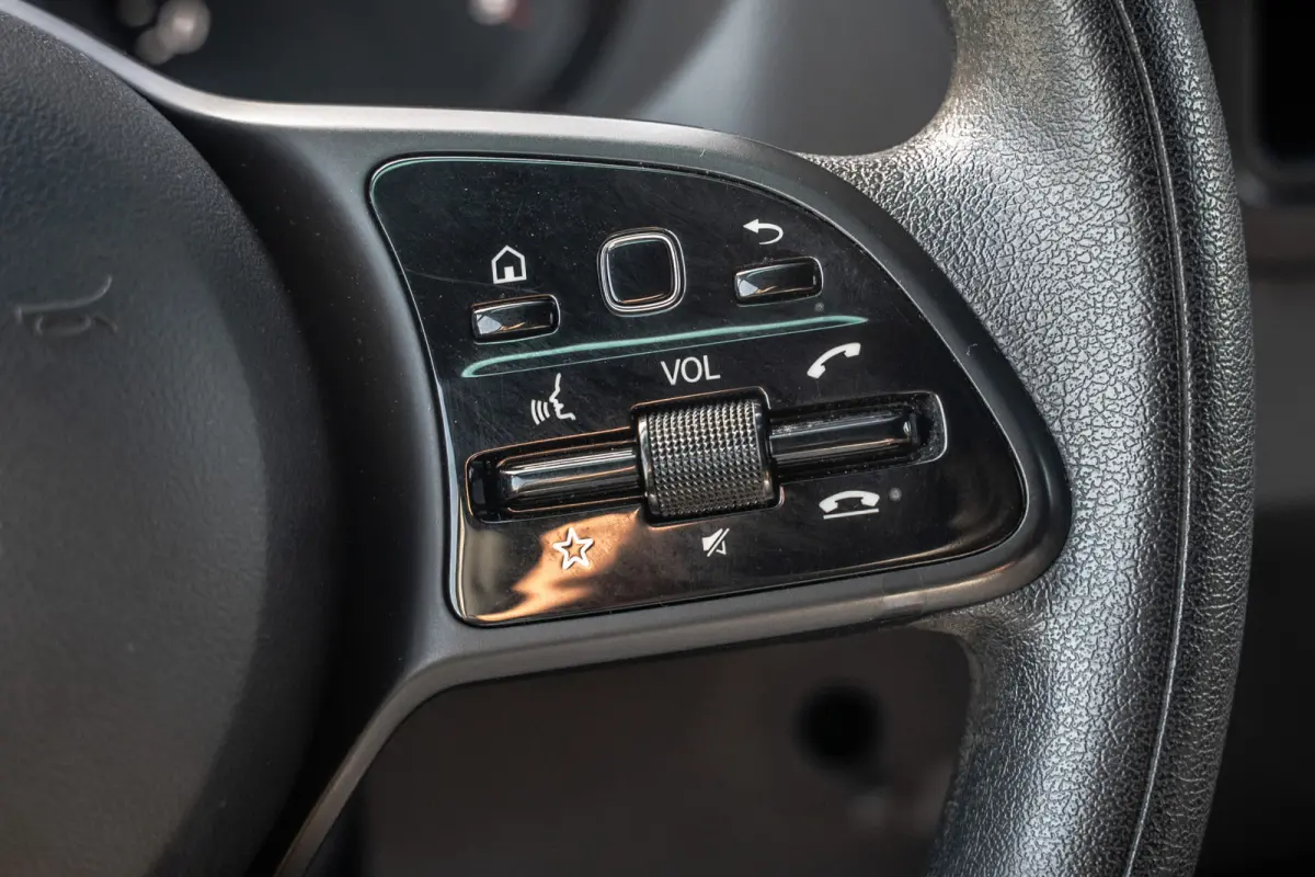 311 CDI RWD L2H2 | Volledig Ingericht | Mbux | Camera | Carplay | Climatronic