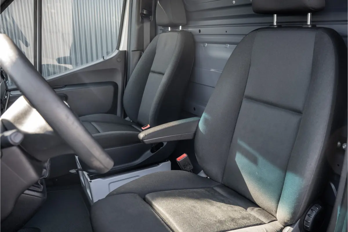 311 CDI RWD L2H2 | Volledig Ingericht | Mbux | Camera | Carplay | Climatronic