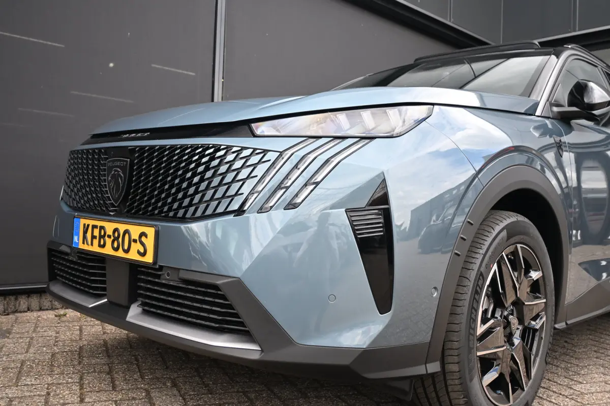 1.2 Hybrid 145 GT 7p. DEMO-DEAL! | Tot 8 Jaar Garantie! | Schuif-/Kanteldak | 360 Camera | Adaptive Cruise | Alcantara | Keyless-Entry | !!