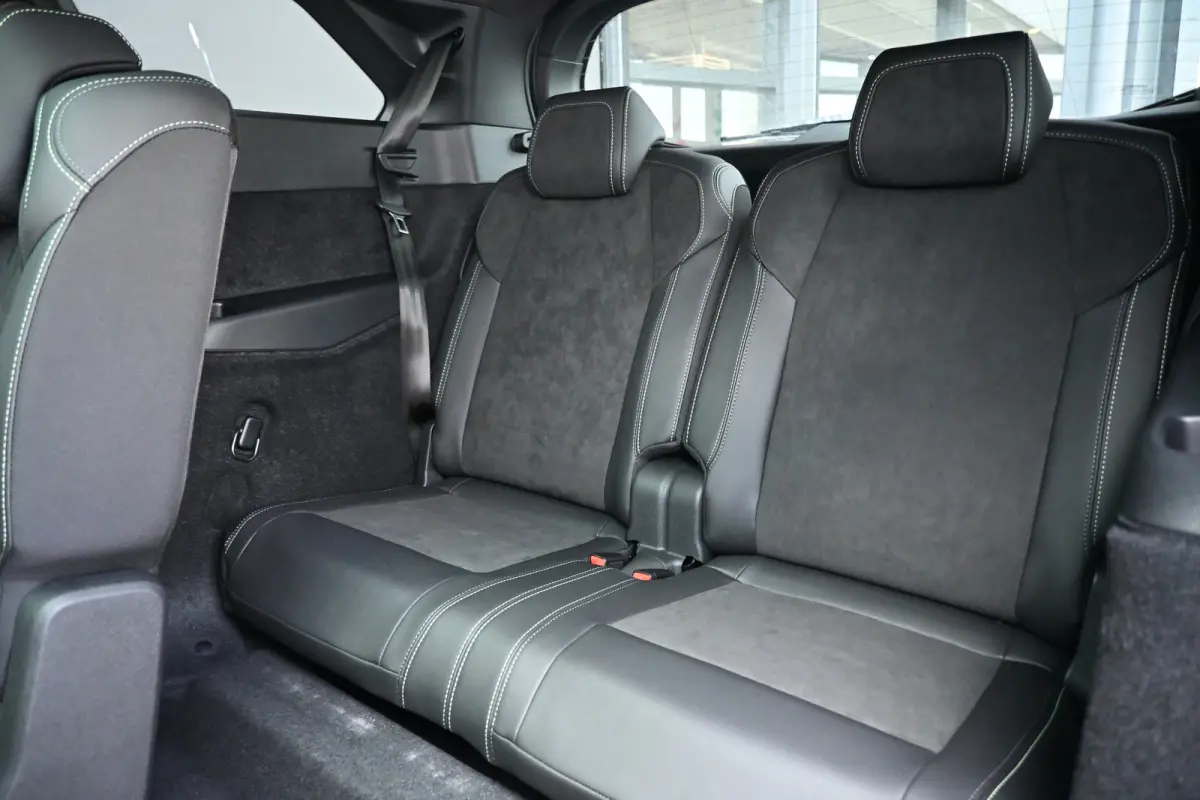 1.2 Hybrid 145 GT 7p. DEMO-DEAL! | Tot 8 Jaar Garantie! | Schuif-/Kanteldak | 360 Camera | Adaptive Cruise | Alcantara | Keyless-Entry | !!
