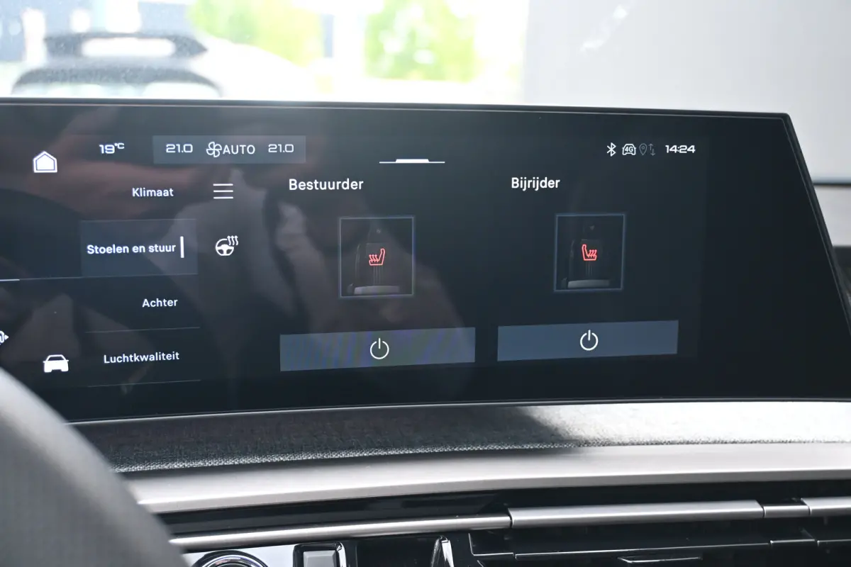 1.2 Hybrid 145 GT 7p. DEMO-DEAL! | Tot 8 Jaar Garantie! | Schuif-/Kanteldak | 360 Camera | Adaptive Cruise | Alcantara | Keyless-Entry | !!